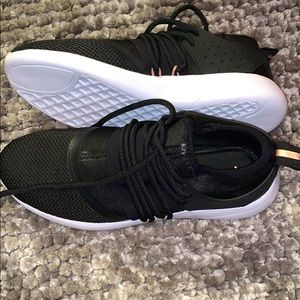 Fabletics shoes